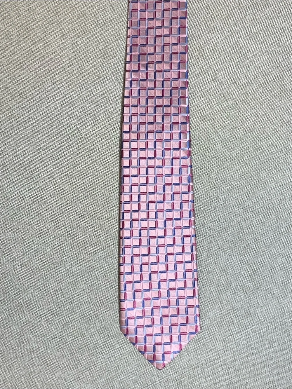 Michelson’s London Sevenfold Silk Tie Pink 3D Cube Pattern